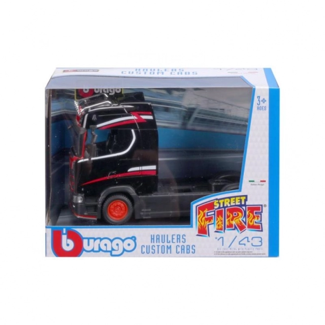 Bburago 1:43 Transportører Tilpassede Kabiner Scania 770S – Grå