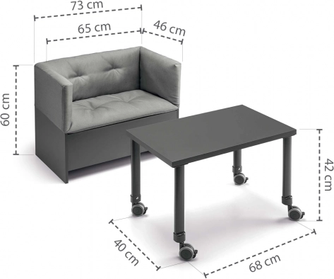 Forvandling til børnesofa med bord
