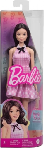 Barbie Fashionistas modedukke i lyserød kjole med ternet mønster