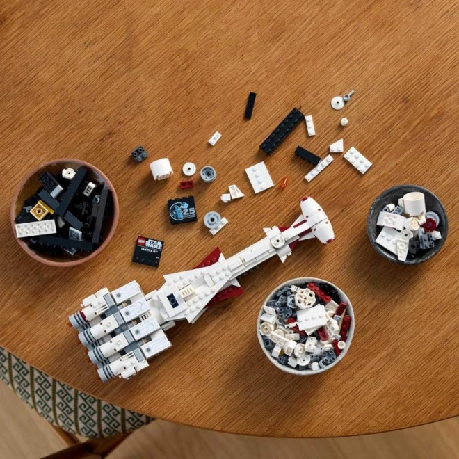 LEGO Star Wars Tantive IV samlermodellen