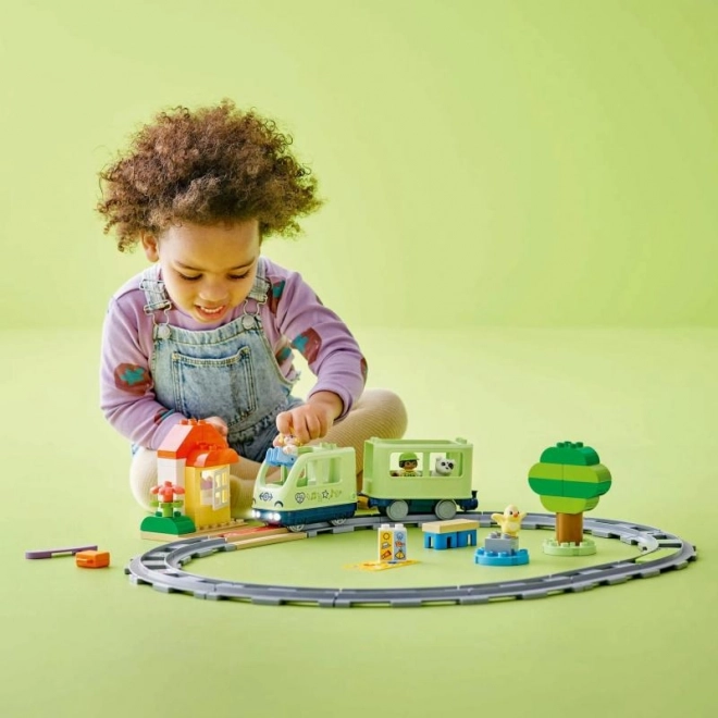 Sommerferieeventyr med interaktivt DUPLO-tog