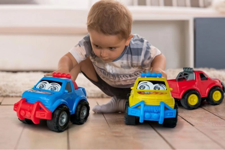 Store og sikre biler til små hænder