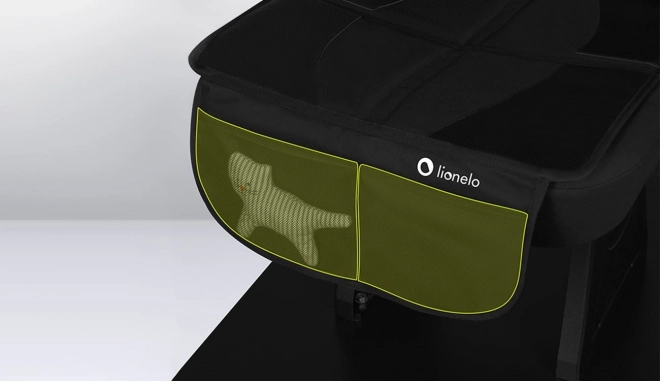 Beskyttermåtte til autostolen Lionelo Sikker Sort Carbon