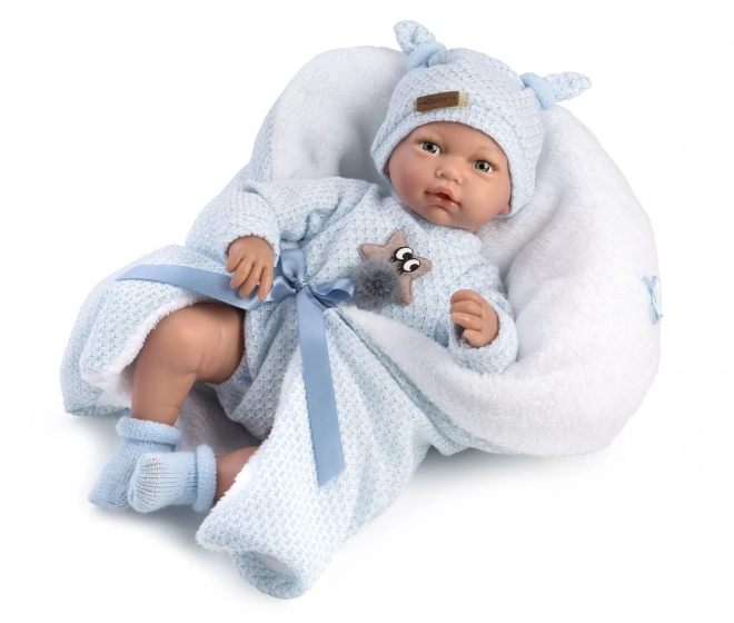 Realistisk babydukke Hugo med lyd og blødt stofkrop - 38 cm