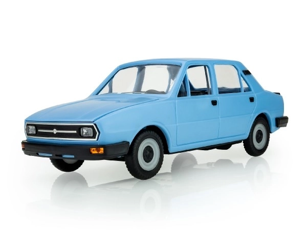 Auto Škoda 120 plast 21cm i æske 22x10x8cm