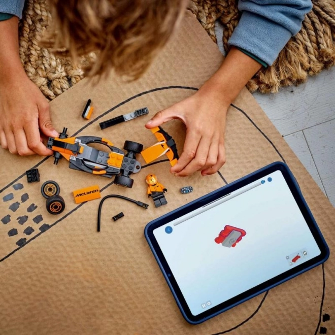 LEGO® City 60442 Formel 1 Kører med McLaren Racerbil