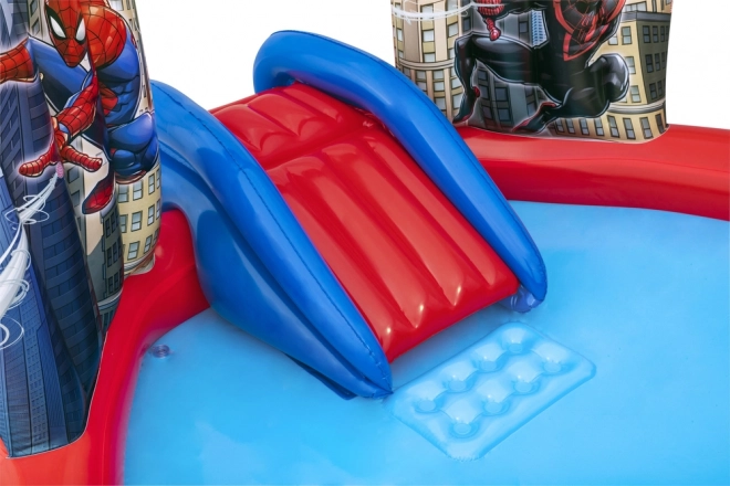 Oppustelig vandlegeplads Spider-Man