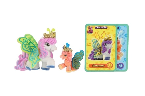Filly Butterfly familie figurer 2 stk. plys med tilbehør mix af varianter på kort 17x16,5cm