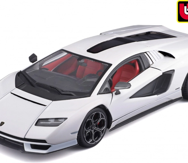 Model Lamborghini Countach LPI 800-4 1:24, Bburago, hvid
