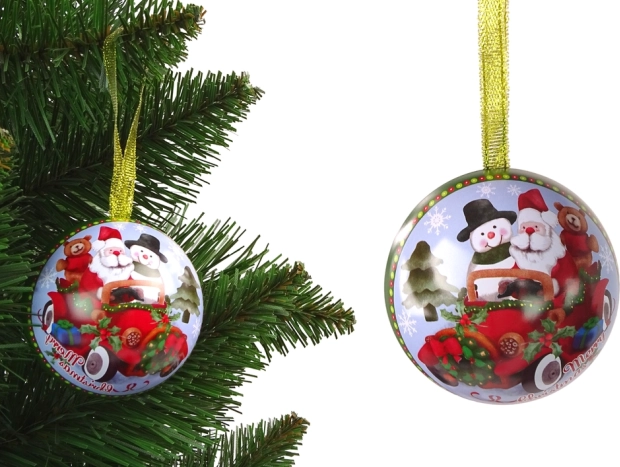 Juletræspynt i metal – grøn kugle med Sankt Nikolaus og snemand