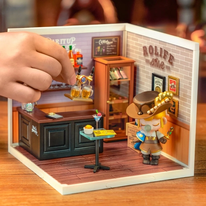 RoboTime Miniature dukkehuset Pub Cheers