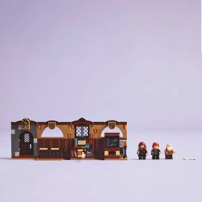 LEGO Harry Potter Hogwarts: Undervisning i Trolddom og Magi