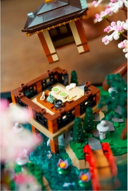 LEGO Ikoner Fredfyldt Have