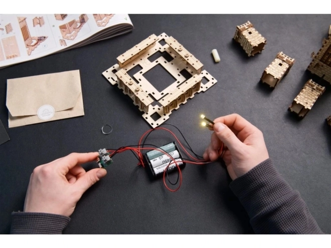 Ugears 3D træ mekanisk puslespil Alexandrianske fyrtårn