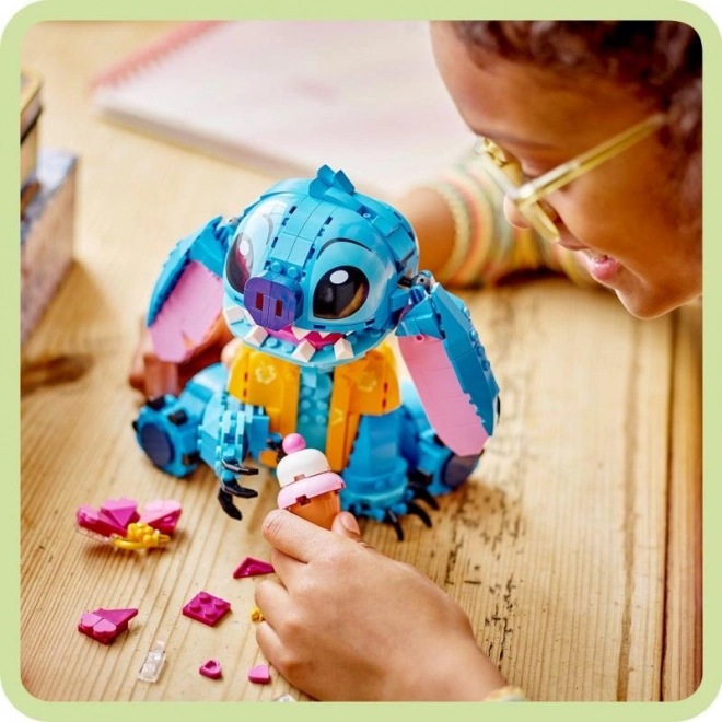 Interaktiv sjov med Stitch-figuren