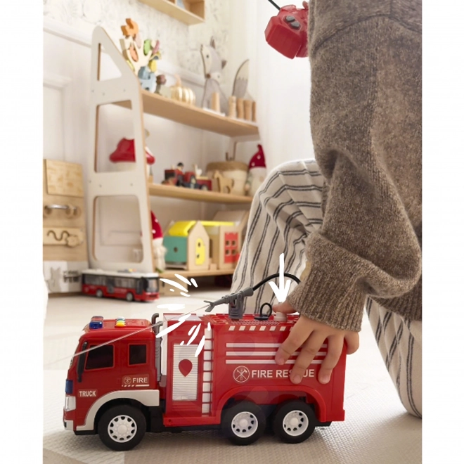 woopie fjernstyret brandbil RC med vand spray funktion
