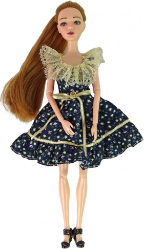 Elegant blomsterkjole og accessories