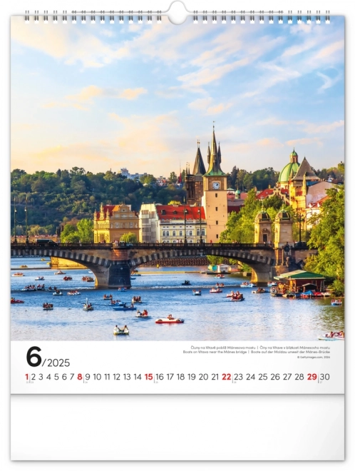 Vægkalender Prag 2025, 30 × 34 cm