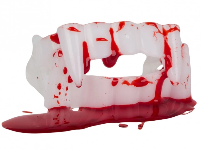 Sæt falske tænder og blod til Halloween
