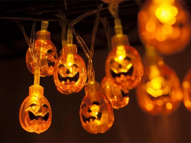 Hængende LED græskarguirlande til Halloween