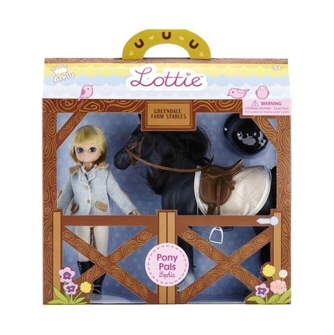 Lottie dukke i ridetøj med hest