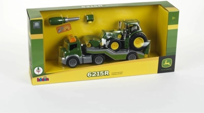 John Deere traktor til samling på bugsertrailer