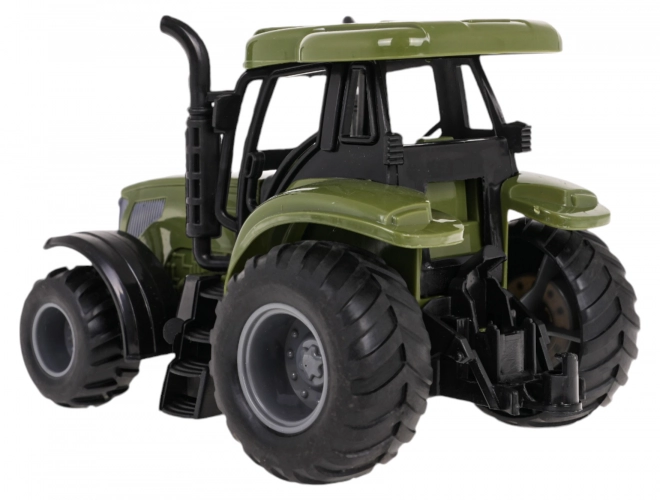 Gård med traktor + tilbehør
