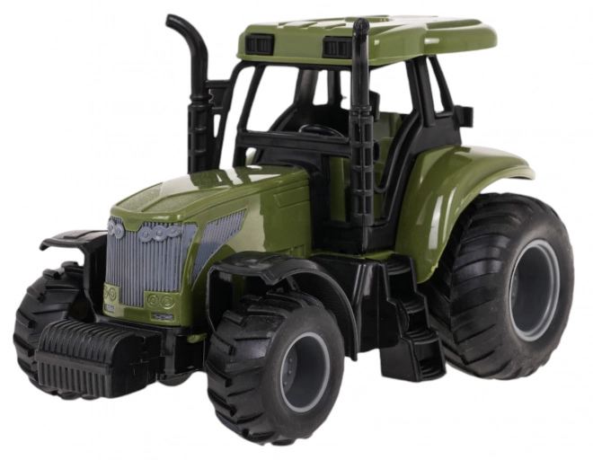 Gård med traktor + tilbehør