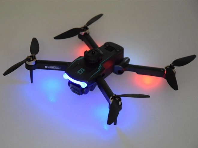 Sammenfoldelig drone med kamera og fjernbetjening