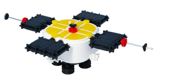 Model satellit