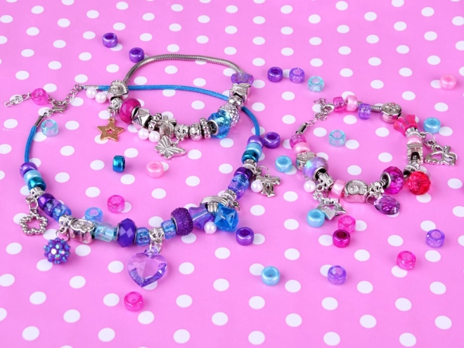 Sæt til fremstilling af armbånd med vedhæng og perler