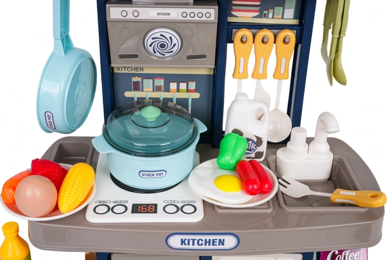 Realistisk madlavning med lys og lyde