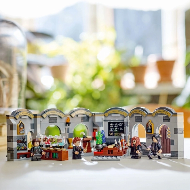 LEGO Harry Potter 76431 Hogwarts Slot: Eliksirer Time