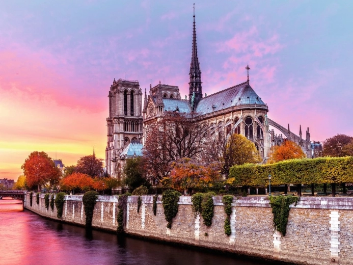 RAVENSBURGER puslespil Notre Dame 1500 brikker