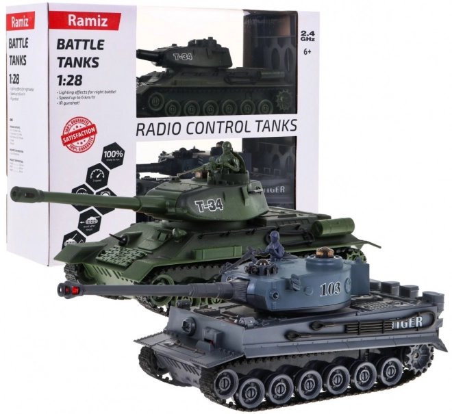 Fjernstyrede 2 tanke T-34 vs. Tiger til børn 3+ Skydemodeller 1:28 + Stor tankkamp + Lysende lyde