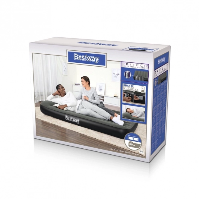 Oppustelig madras med oppustningspumpe 203 x 152 x 30 cm Bestway 67930