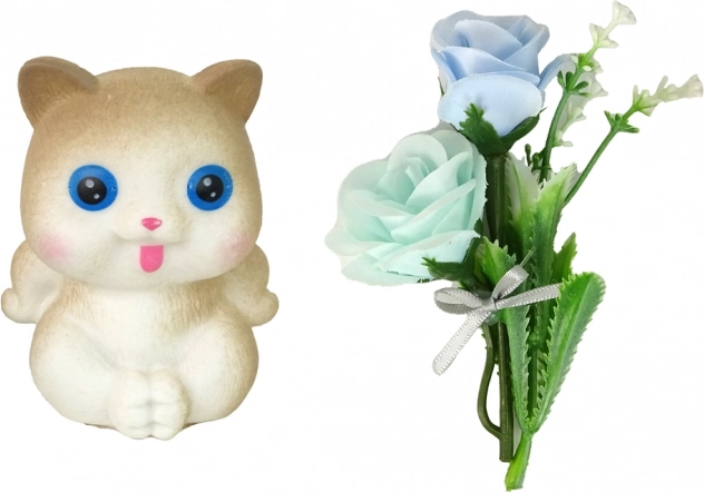 Sæt med killing og blomster