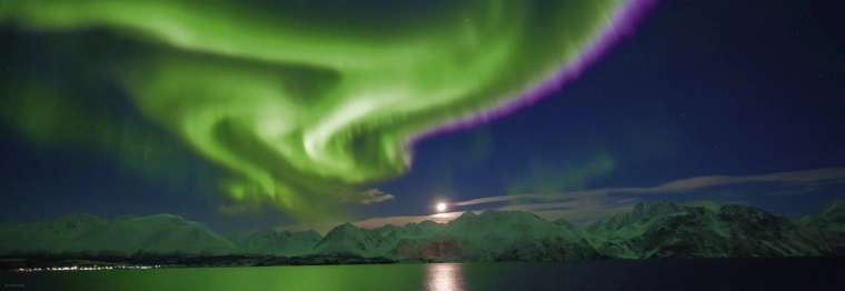 Puzzle HEYE 1000 brikker nordlys panorama