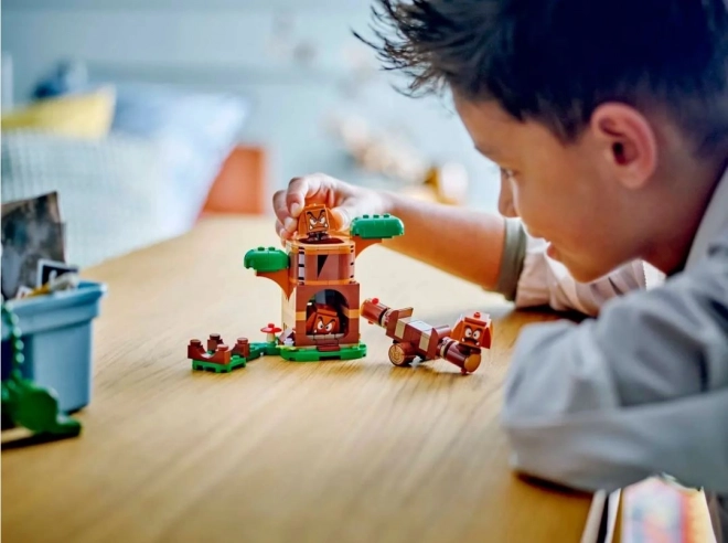 LEGO® Super Mario™ 71433 Goombas på banen