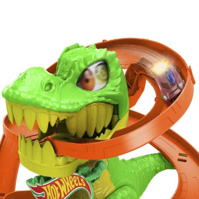 T-rex angriber brandstationen fra Hot Wheels city