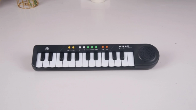 Elektronisk børneklaver MQ-2518