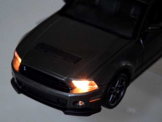 Fjernstyret bil Ford Shelby GT500