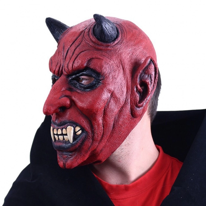 Uhyggelig djævelsk latexmaske