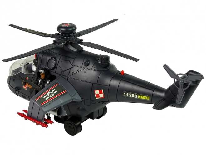 Helikopter med enorme vinger og lyseffekter
