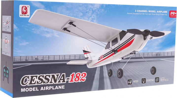 Fjernstyret fly Cessna-182