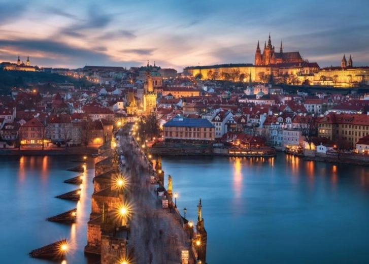 Puslespil Prag om natten 1000 brikker fra Ravensburger