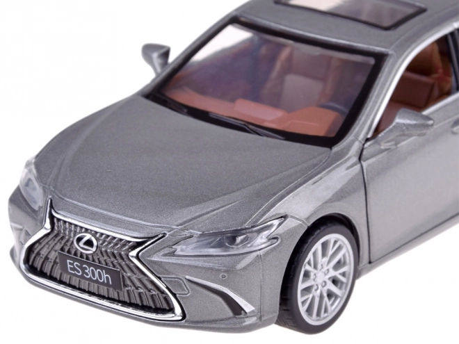 Modelbil Lexus ES300h 1:35 med lys og lyd