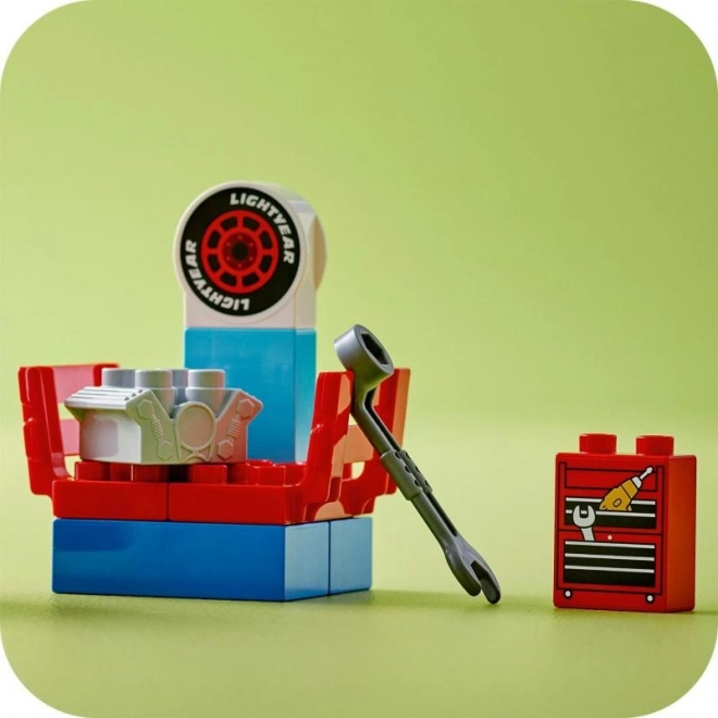 LEGO DUPLO Disney Biler Maniek i kapløbet
