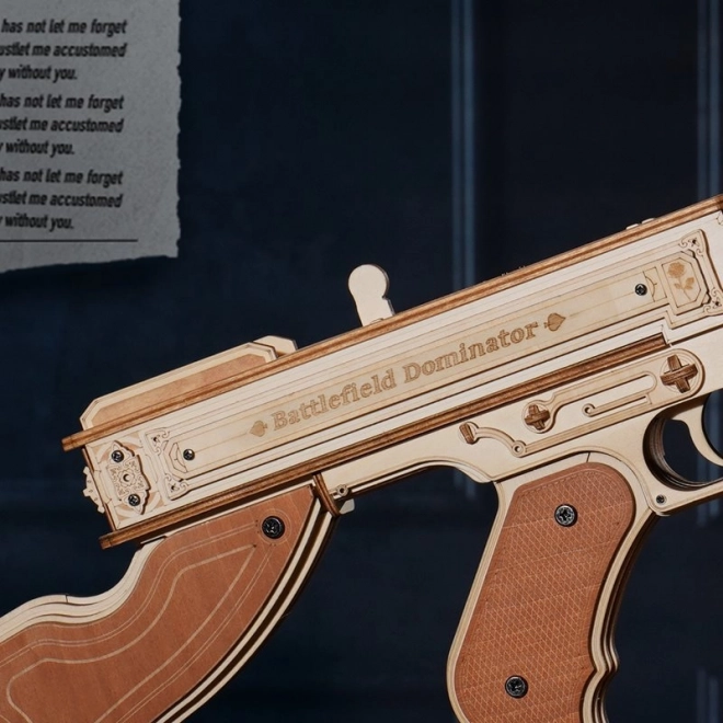 RoboTime 3D Træ Mekanisk Puslespil Tommygun