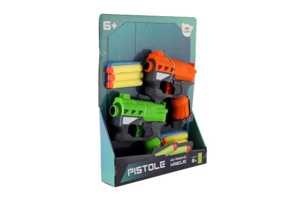 Pistoler 2 stk 12 cm plast til skumammunition + 6 stk ammunition på kort